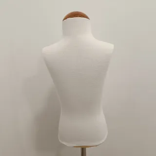 Maniquí Infantil Blanco y Madera