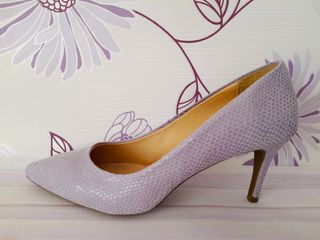 Zapatos de tacón MiMaO morados