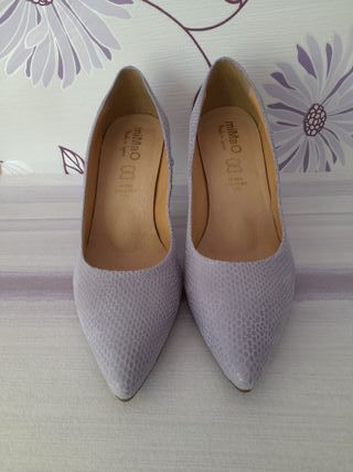 Zapatos de tacón MiMaO morados