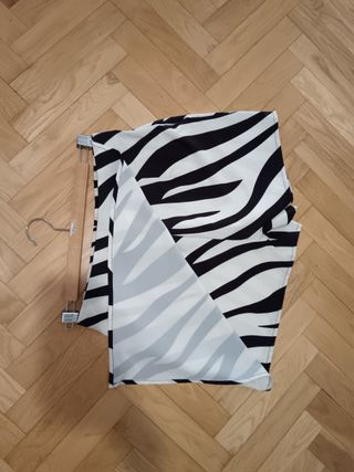 Falda pantalón cebra talla S