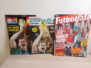 Lote revistas prensa Mundial 2010