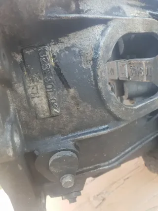 Caja de cambios automática ZF Iveco Daily 2006.