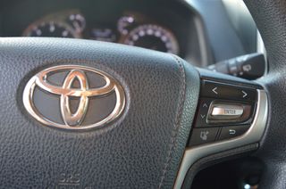 Toyota Land Cruiser 2.8 D-4D GX 7 Plazas