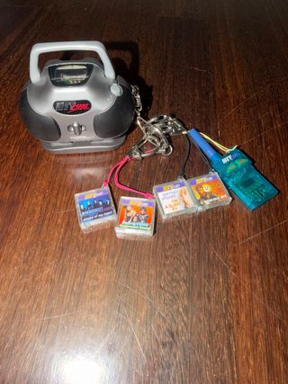 HitClips Original con 4 cartuchos de música
