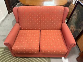 SOFÁ CAMA ROSA