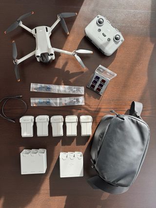 Dron DJI Mini 3 Pro Fly More Combo 5 baterias