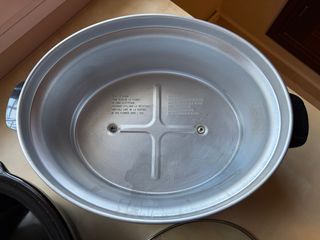 Olla Cocción Lenta Roja y Negra