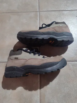 Zapatillas Montaña Gore-Tex Talla 40