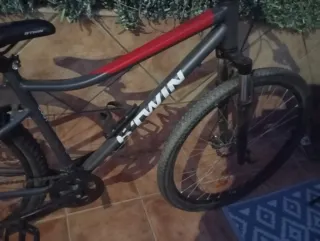 Bicicleta BTWIN Riverside 500