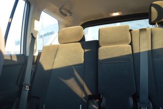 TOYOTA Land Cruiser D-4D GX 7 plazas