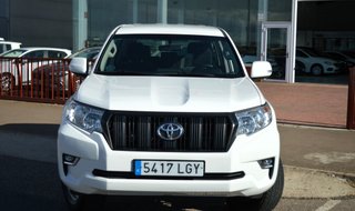 TOYOTA Land Cruiser D-4D GX 7 plazas