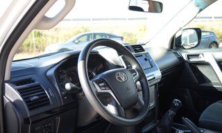 TOYOTA Land Cruiser D-4D GX 7 plazas