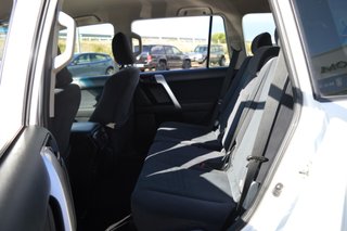TOYOTA Land Cruiser D-4D GX 7 plazas