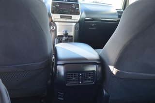 TOYOTA Land Cruiser D-4D GX 7 plazas