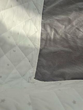 Chichonera para cuna de bebé acolchada
