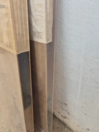 Estantería flotante Spaceo madera