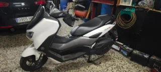 Yamaha NMAX 125 Oct 2024 - 6400 km