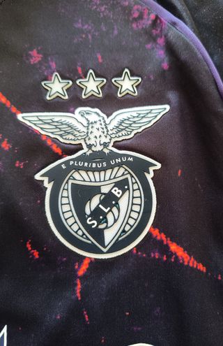 Benfica x Vhils 25/26 RICHARD RÍOS 20 M