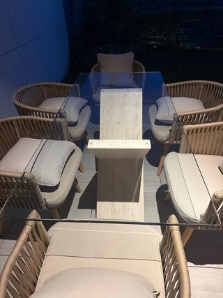 Mesa de comedor cristal y piedra