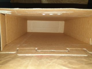 Caja vacía Cola Cao Super Mario