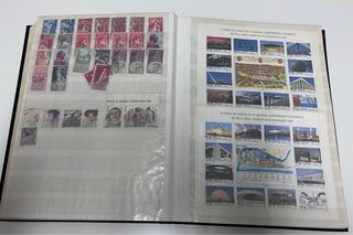 Álbum de sellos Expo92 con 32 páginas