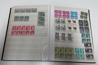 Álbum de sellos Expo92 con 32 páginas
