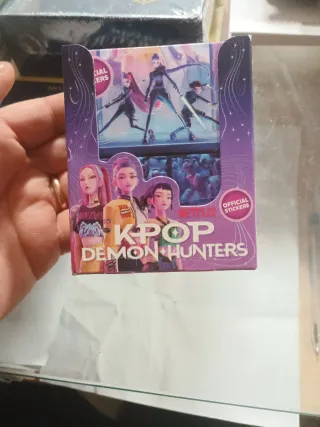 Box KPOP Demon Hunters Stickers Ufficiale