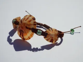 Pulsera artesanal lapas y vidrio marino