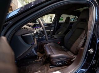 Porsche Panamera 4 E-Hybrid  2025