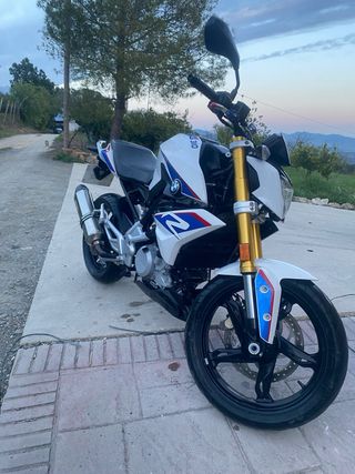 BMW G310R
