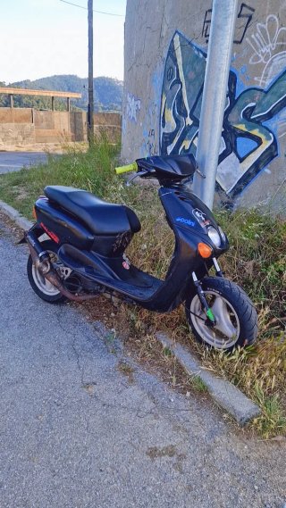 Yamaha Neos 50 Negro