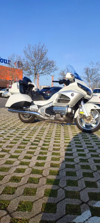 Honda Gold Wing Plata/Blanco
