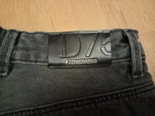 Vaquero corto mujer Stradivarius