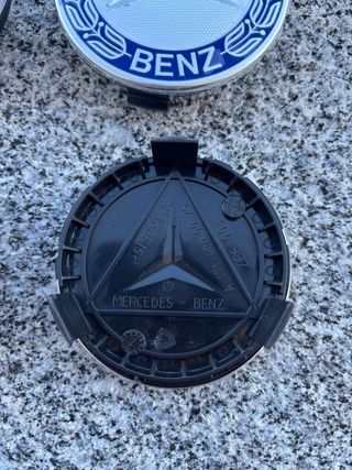 4 Tapabujes Mercedes Benz 75mm azul plata original