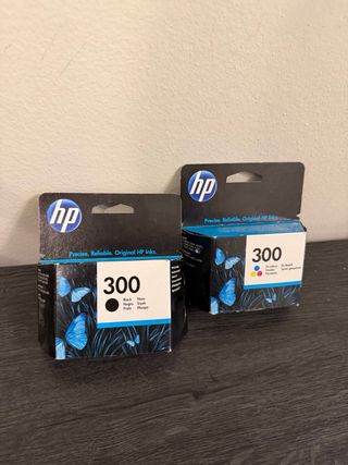2 Cartuchos HP 300 Negro y Tricolor