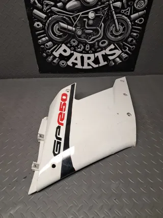 Tapa Carenado Izquierda Derbi GPR 49 2010