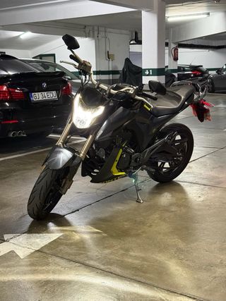 Zontes Z2 125cc Negra y Amarilla