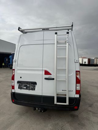 Furgoneta renault master 150cv