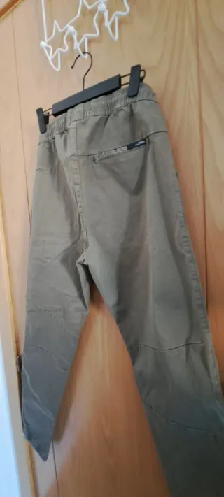 Pantalones Pull&Bear Relaxed Fit Verdes Talla XS