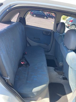 Se vende Opel corsa 1.2 gasolina 2001