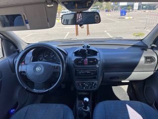 Se vende Opel corsa 1.2 gasolina 2001