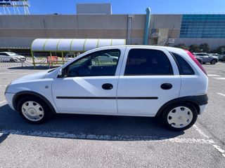 Se vende Opel corsa 1.2 gasolina 2001