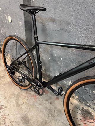 Bicicleta Gravel Radon Regard 10.0