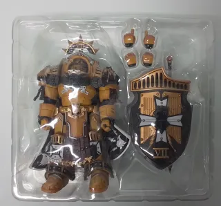 Joytoy Warhammer 40k Imperial Fists Legion Praetor