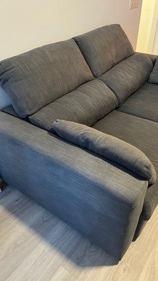 Sofá Ikea Eskilstuna 2 plazas gris antracita
