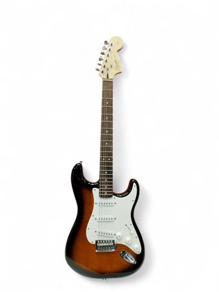 GUITARRA ELECTRICA SQUIER STRAT + FUNDA