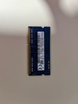 SK hynix 4GB DDR3 PC3L-12800S RAM