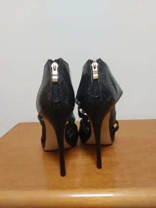 Scarpe con tacco eleganti nere 37