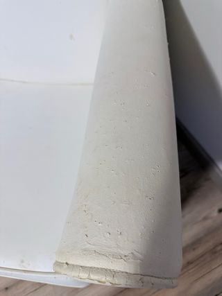 Mecedora polipiel blanca