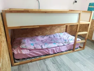 Litera de madera estructura sin colchón ni somier